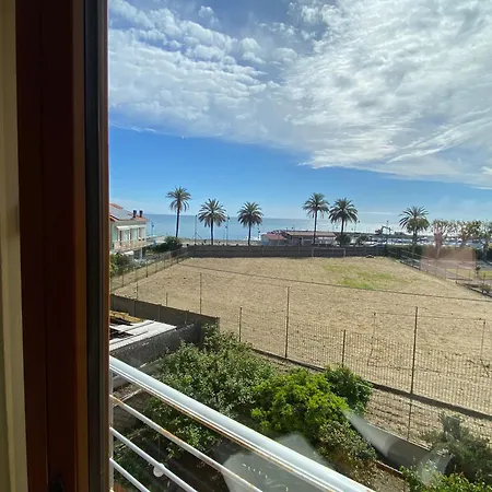 Dreaming Of The Sea View Apartment