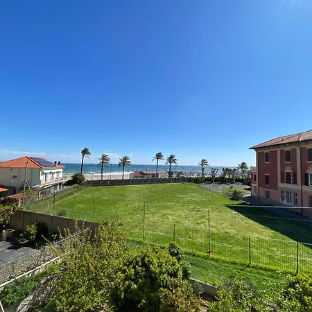 Casa Fronte Mare Con Parcheggio - Dreaming Of The Sea, 아파트 알벤가